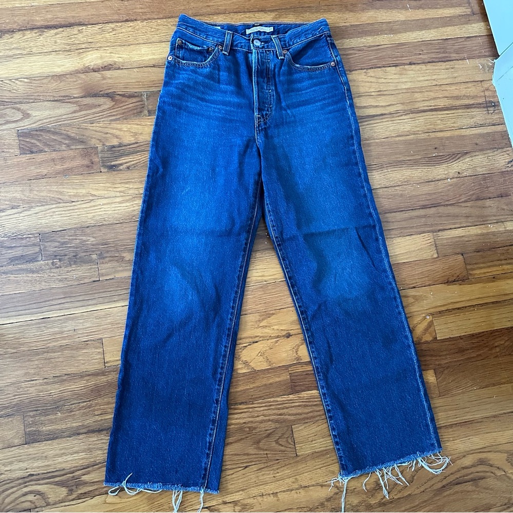 Levi’s ribcage straight leg jeans